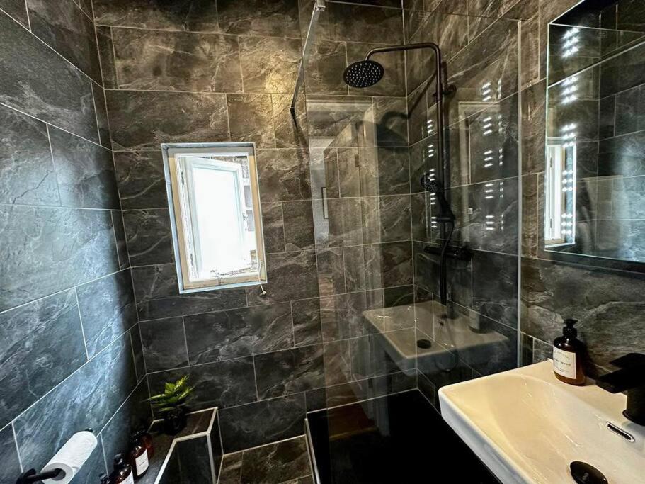Stylish Studio Near Regent'S Park N7 Londra Esterno foto