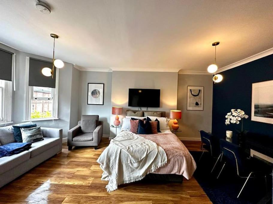 Stylish Studio Near Regent'S Park N7 Londra Esterno foto